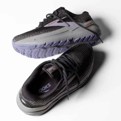 Women's Brooks, Ghost Max 2 Running Shoe